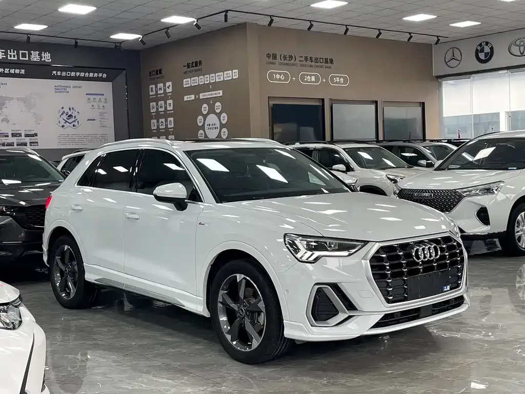 Audi Q3 2022 из CN, фото 7