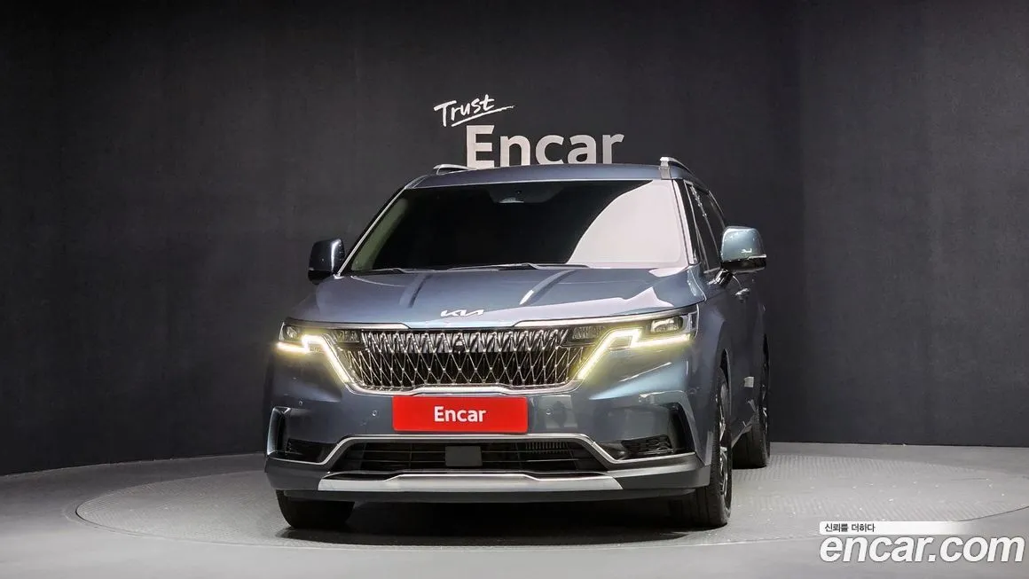 Kia Carnival 2023 из KR, фото 2