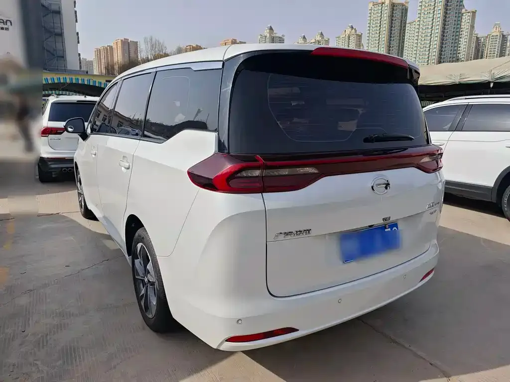 GAC Motor Trumpchi M6 — фото 9