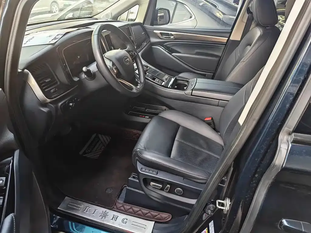 GAC Motor Trumpchi M8 — фото 9