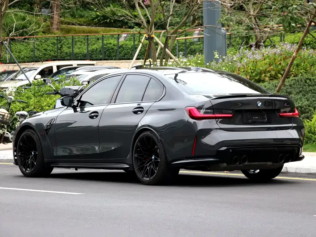 BMW M3 — фото 10
