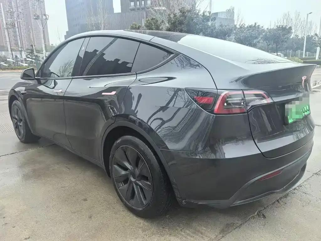 Tesla Model Y 2024 из CN, фото 8