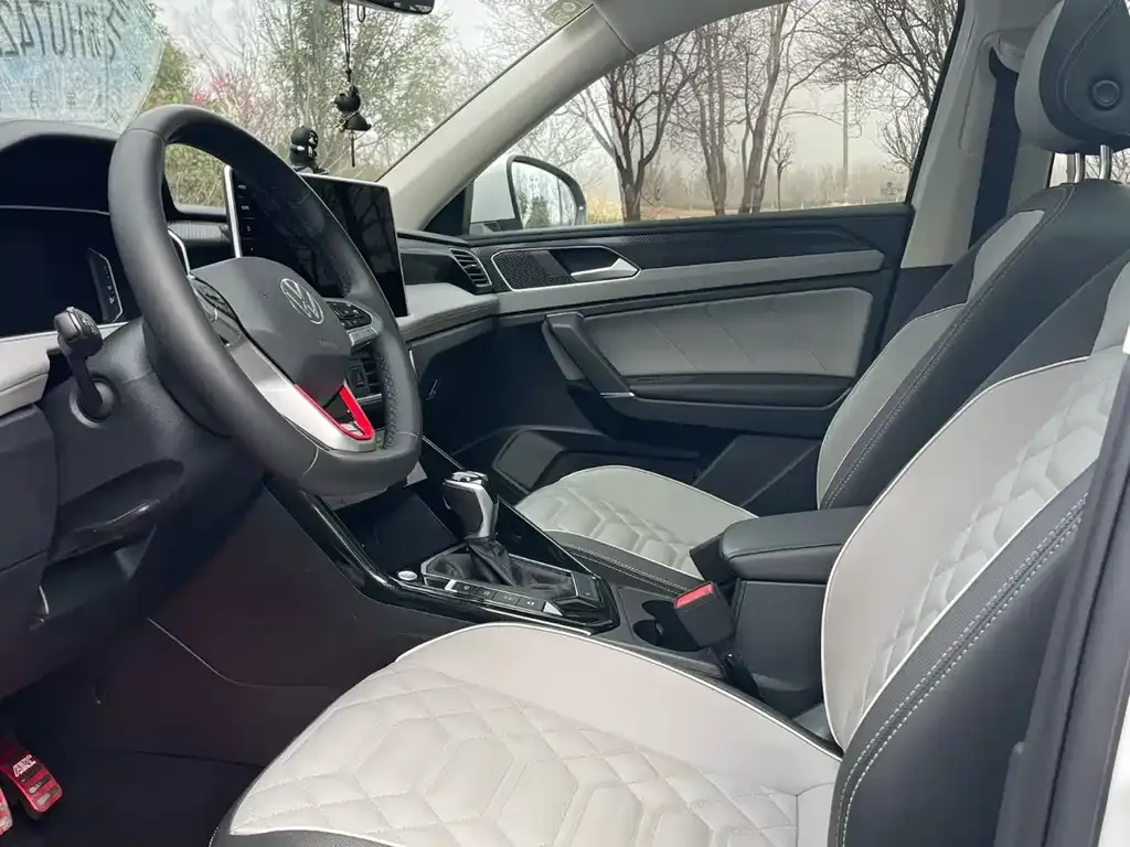 Volkswagen Tayron 2022 из CN, фото 3