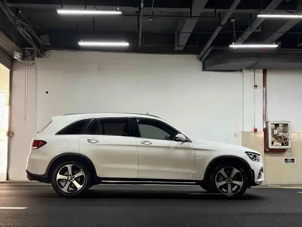Mercedes-Benz GLC — фото 2