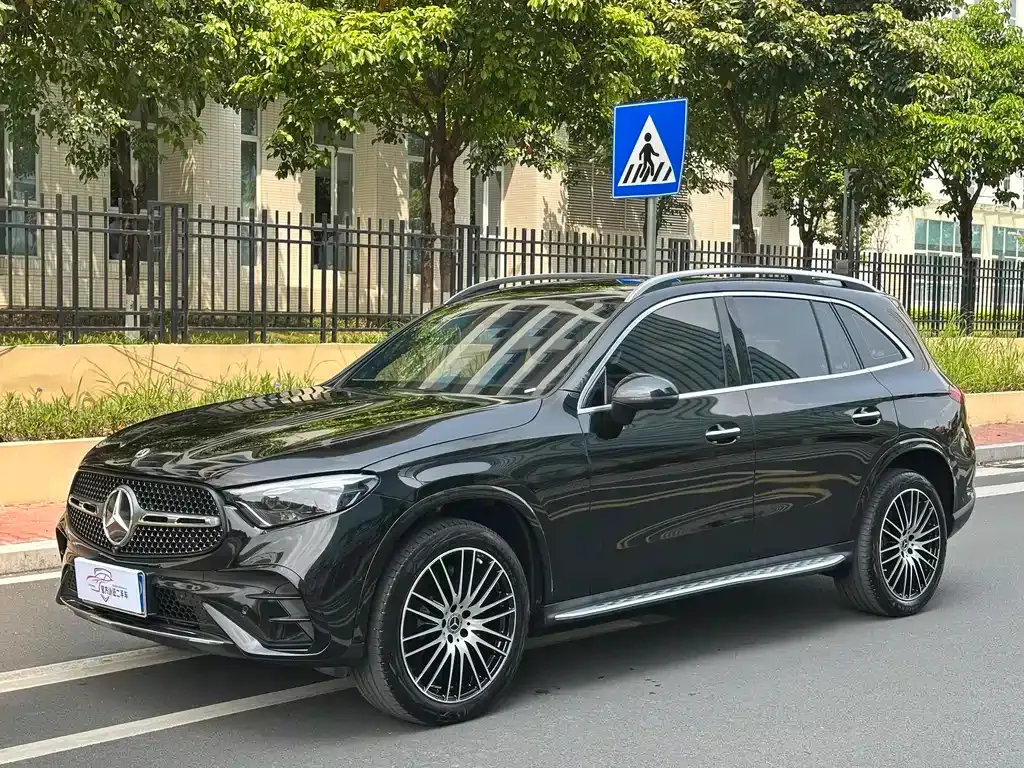 Mercedes-Benz GLC — фото 1