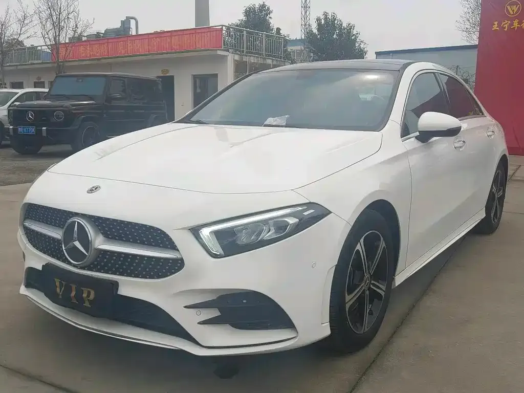 Mercedes-Benz A-Class — фото 1