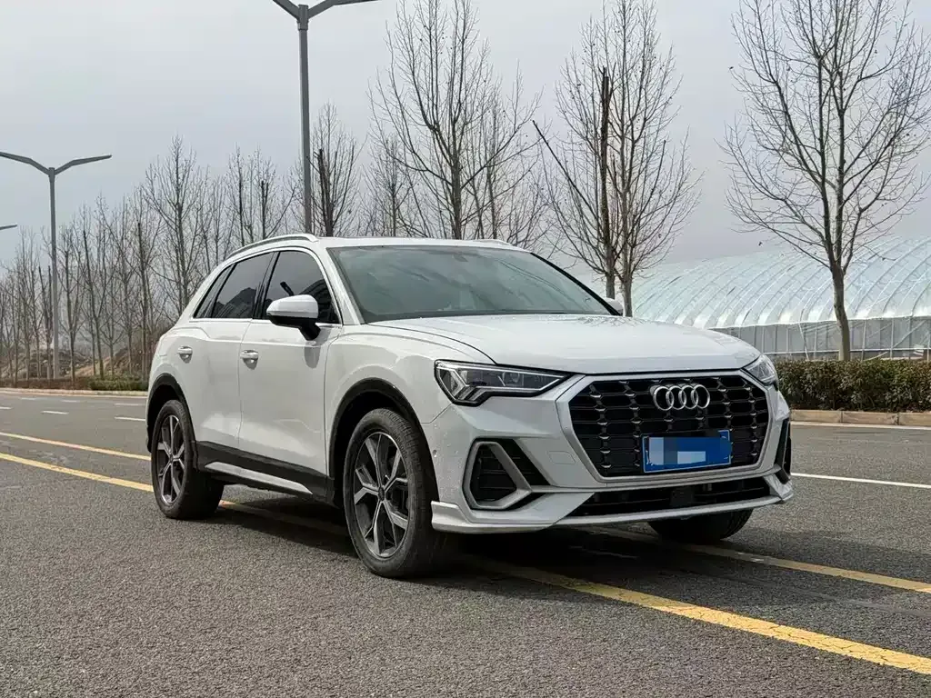 Audi Q3 2023 из CN, фото 9