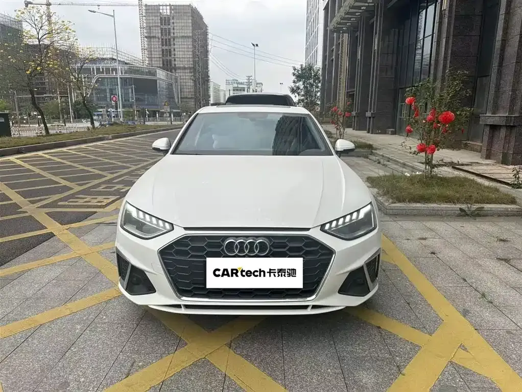 Audi A4L 2021 из CN, фото 8