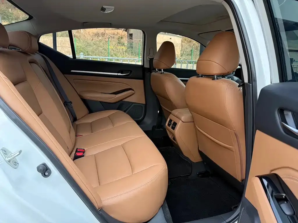 Nissan Teana 2025 из CN, фото 3