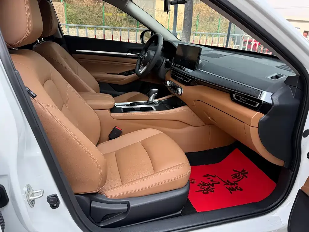 Nissan Teana 2025 из CN, фото 2