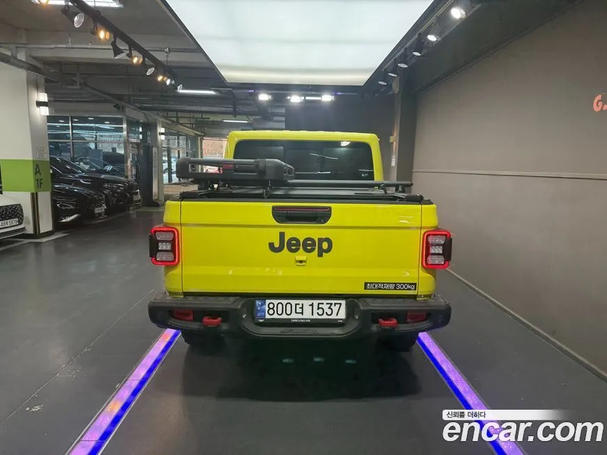 Jeep Gladiator 2023 из KR, фото 10