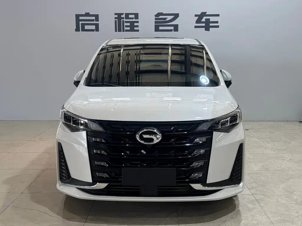 GAC Motor Trumpchi M6 — фото 8