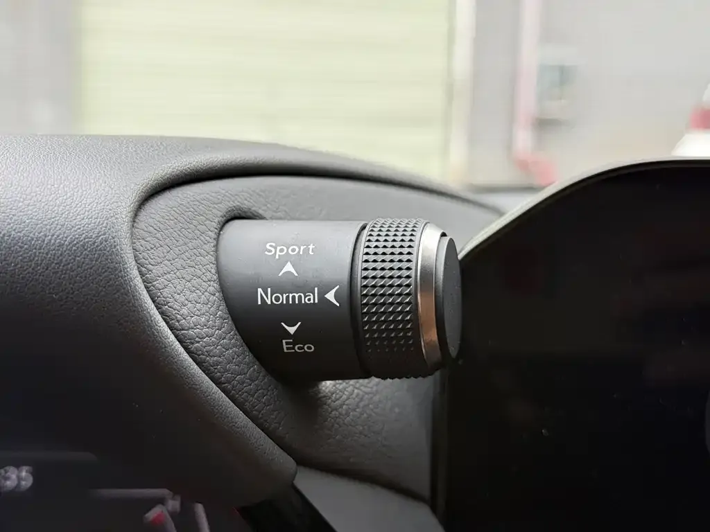 Lexus ES 2022 из CN, фото 2