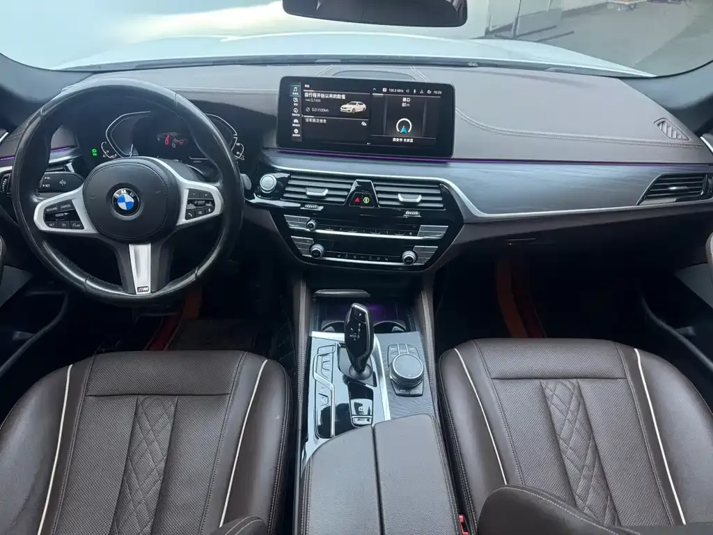 BMW 5 Series New Energy — фото 9