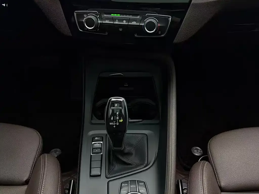 BMW X1 2022 из CN, фото 3