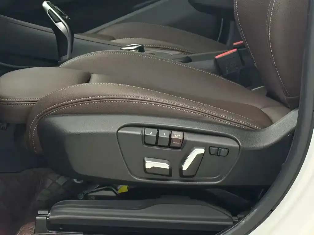 BMW X1 2022 из CN, фото 8