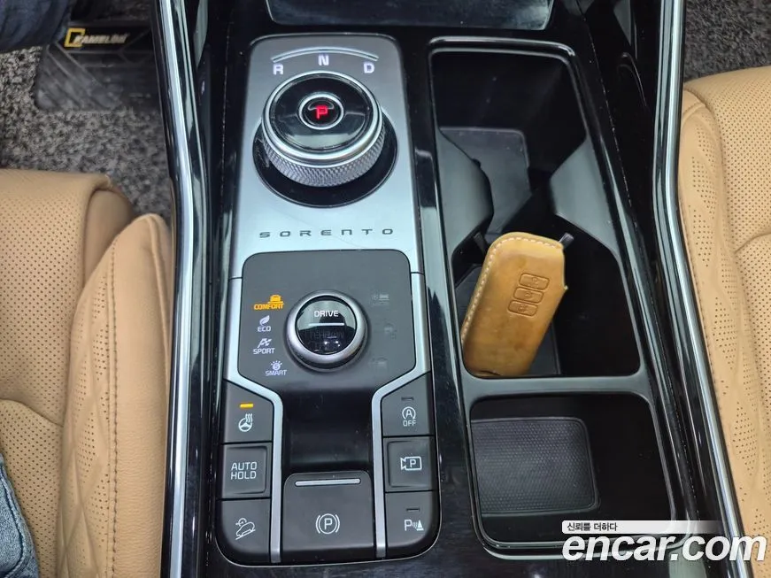 Kia Sorento — фото 10