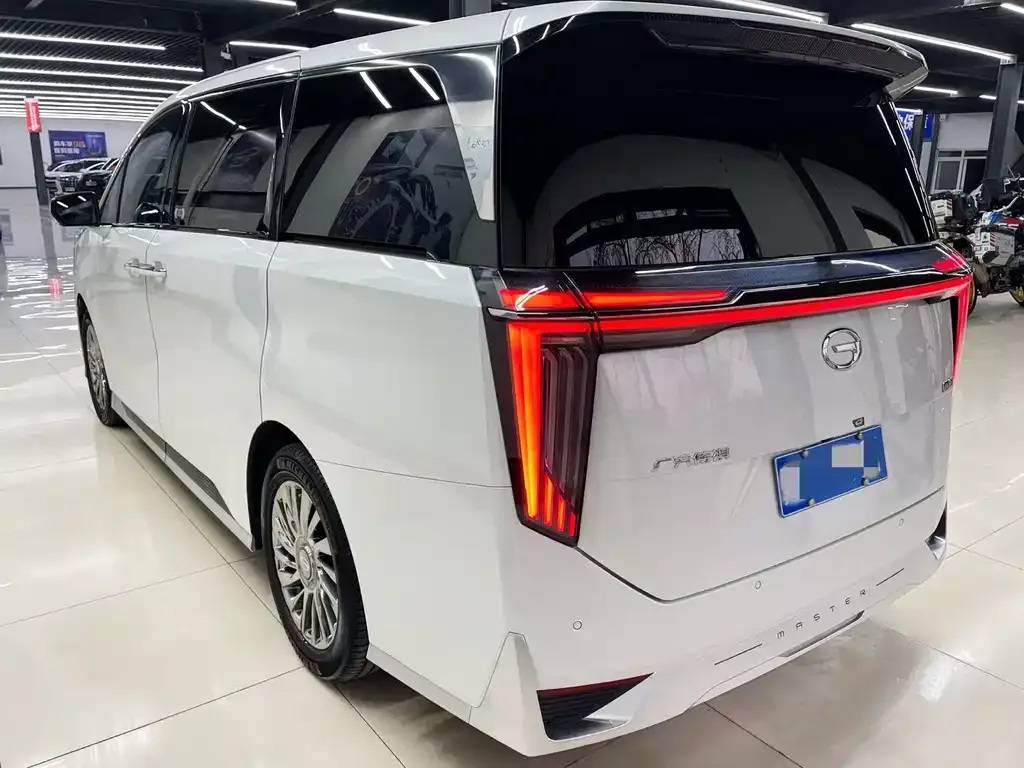 GAC Motor Trumpchi M8 — фото 4