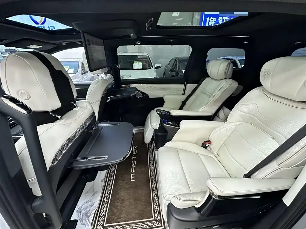 GAC Motor Trumpchi M8 — фото 7