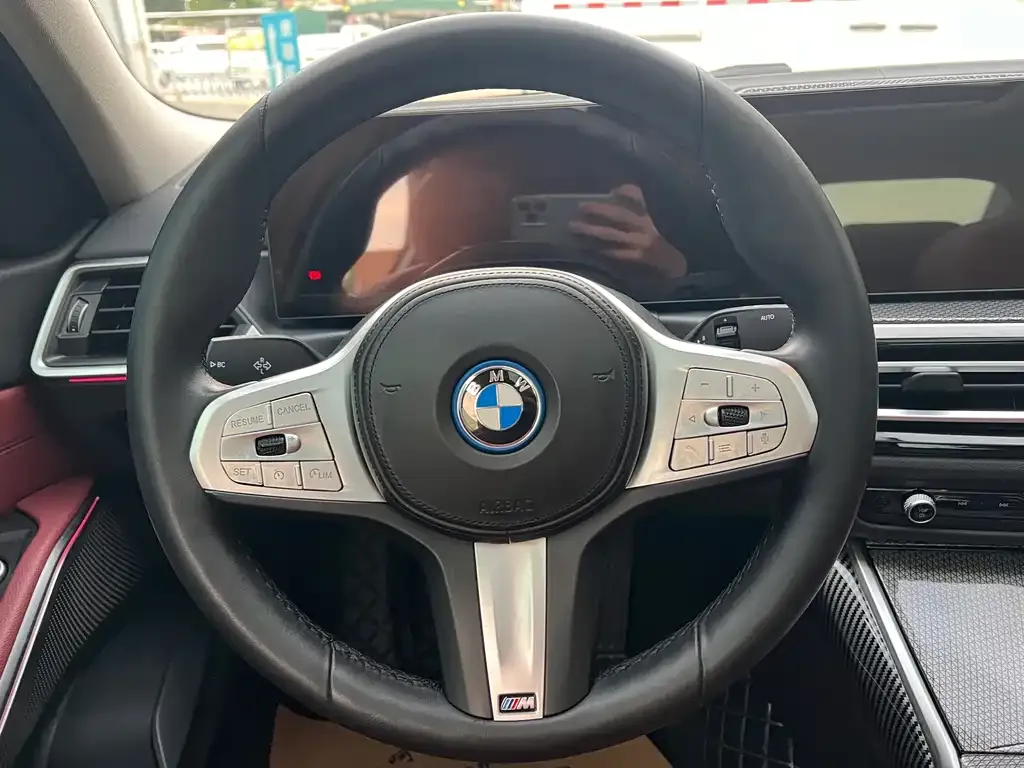 BMW i3 — фото 5