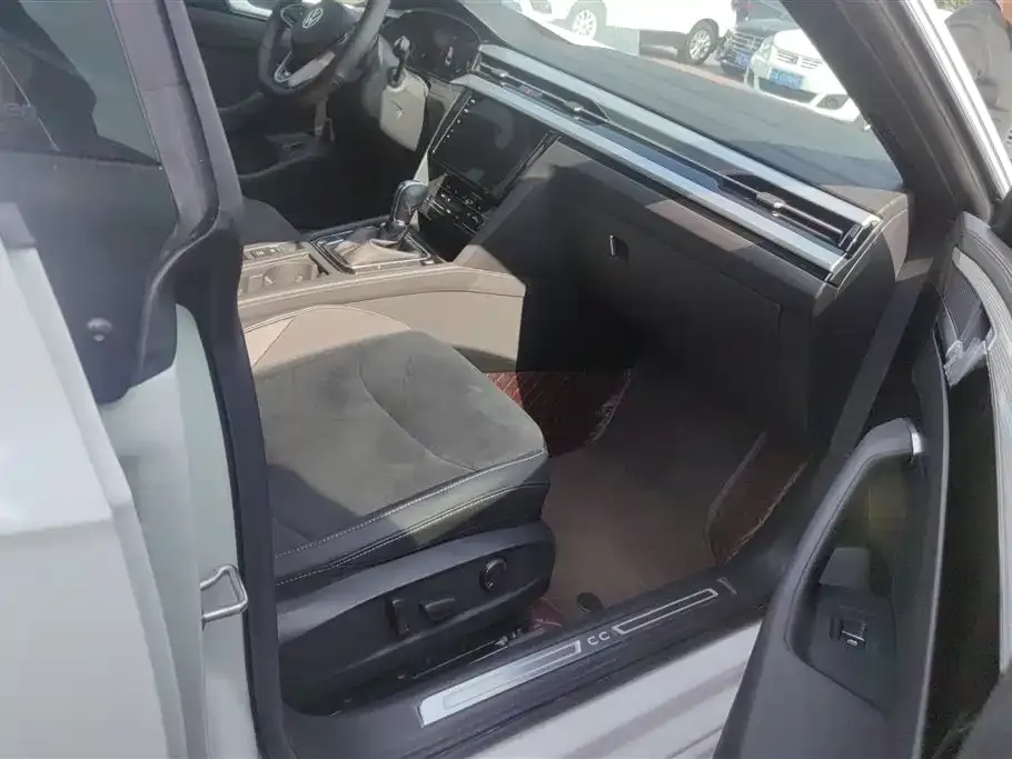 Volkswagen CC 2025 из CN, фото 10
