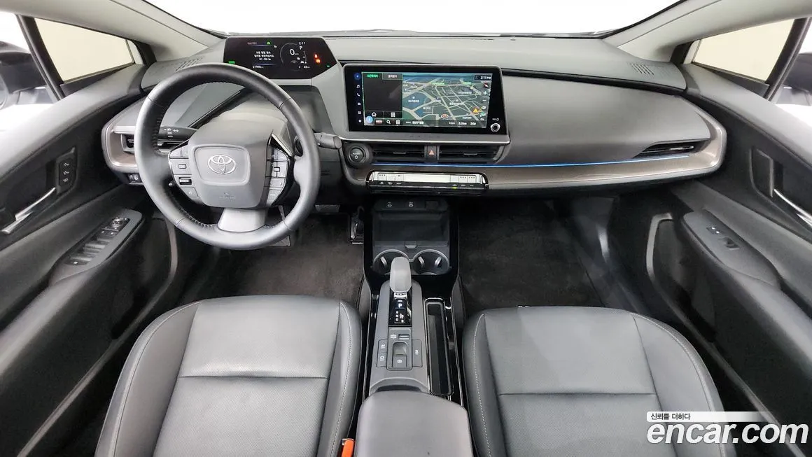 Toyota Prius 2024 из KR, фото 10
