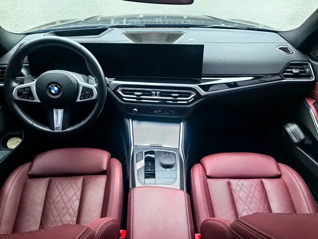 BMW 3 Series 2024 из CN, фото 3