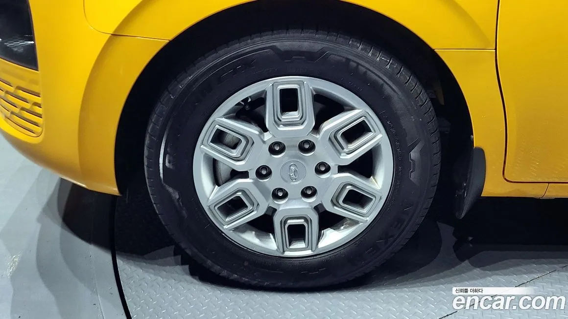 Hyundai Staria 2023 из KR, фото 4