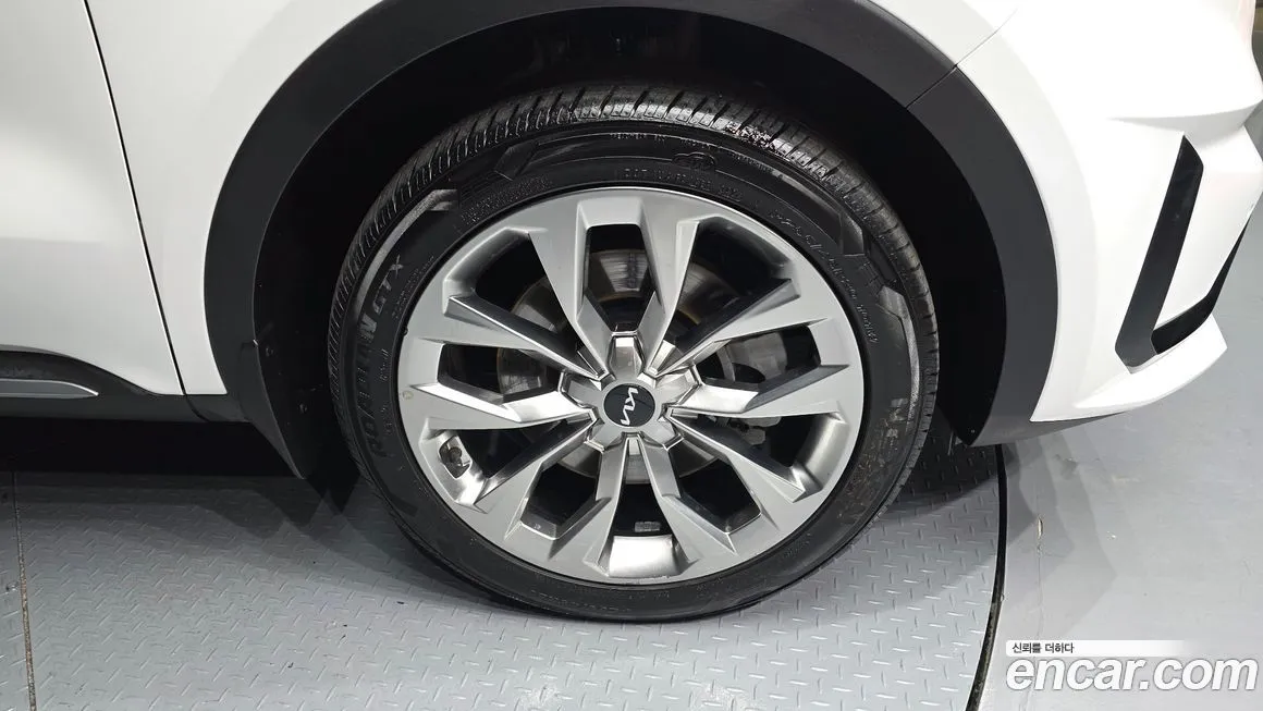 Kia Sorento — фото 3