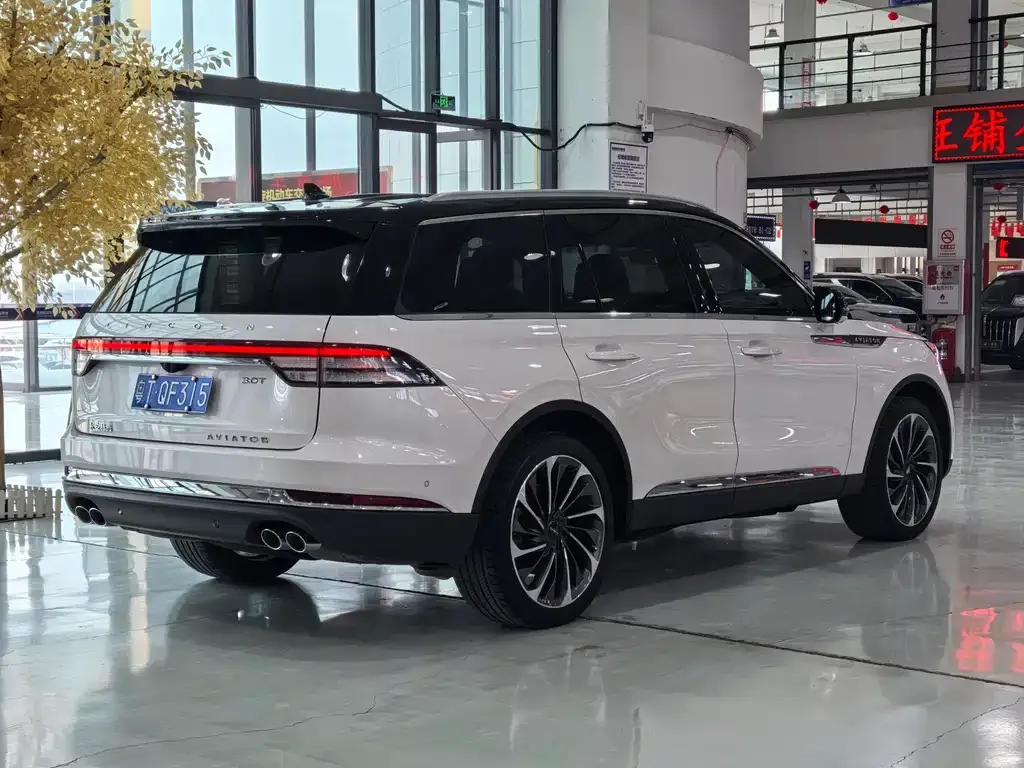 Lincoln Aviator 2022 из CN, фото 4