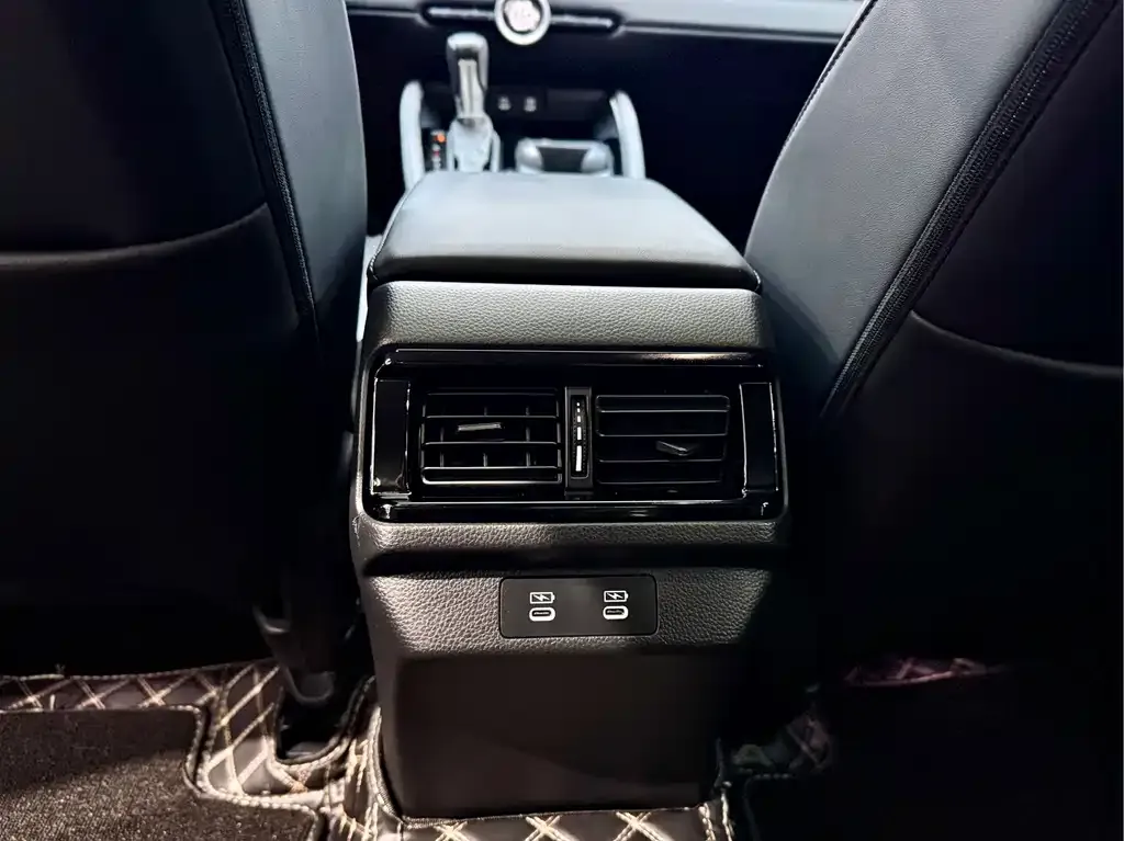 Honda Accord — фото 4