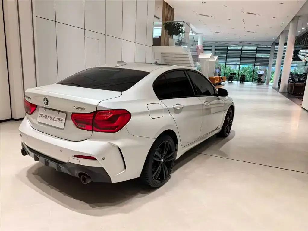 BMW 1 Series 2022 из CN, фото 5