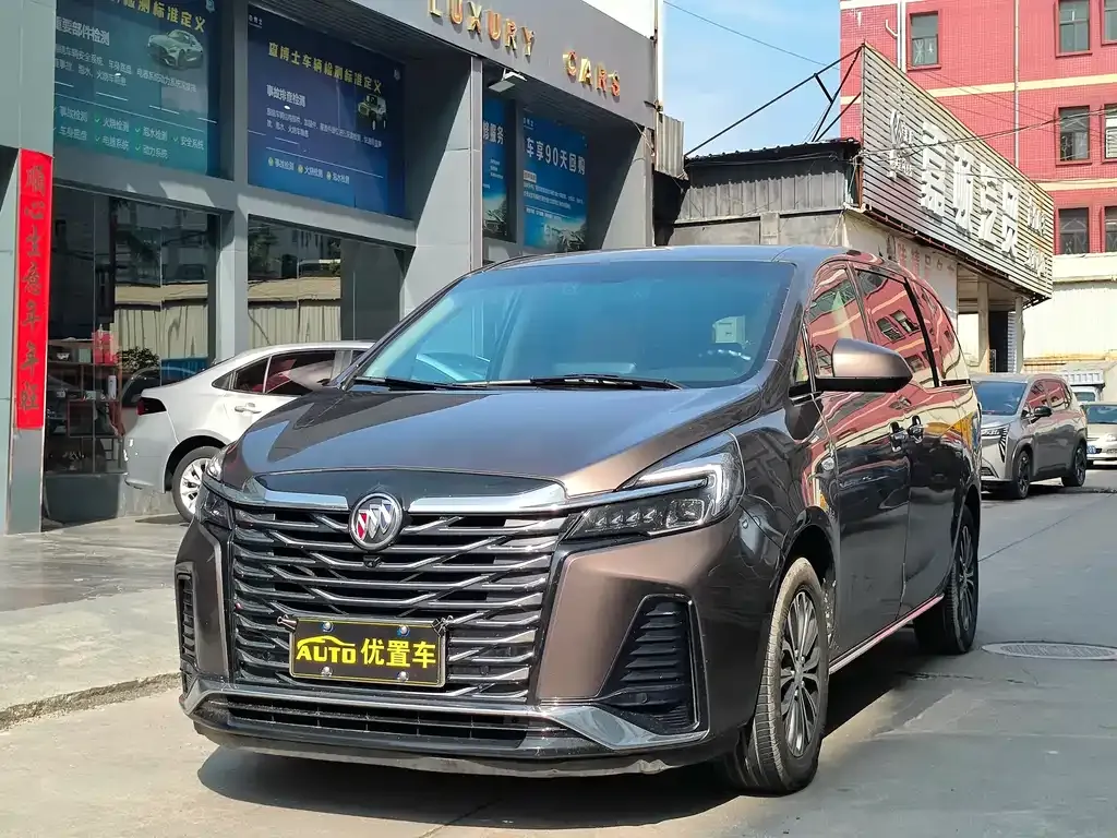 Buick GL8 2024 из CN, фото 1