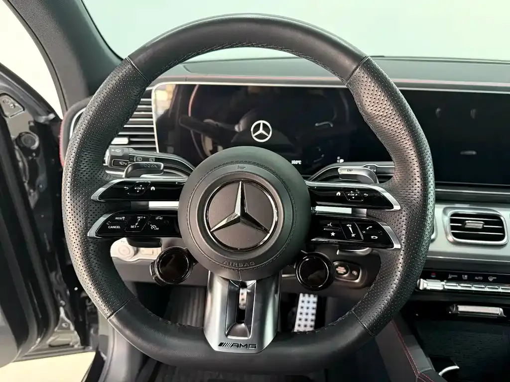 Mercedes-Benz GLE AMG — фото 8
