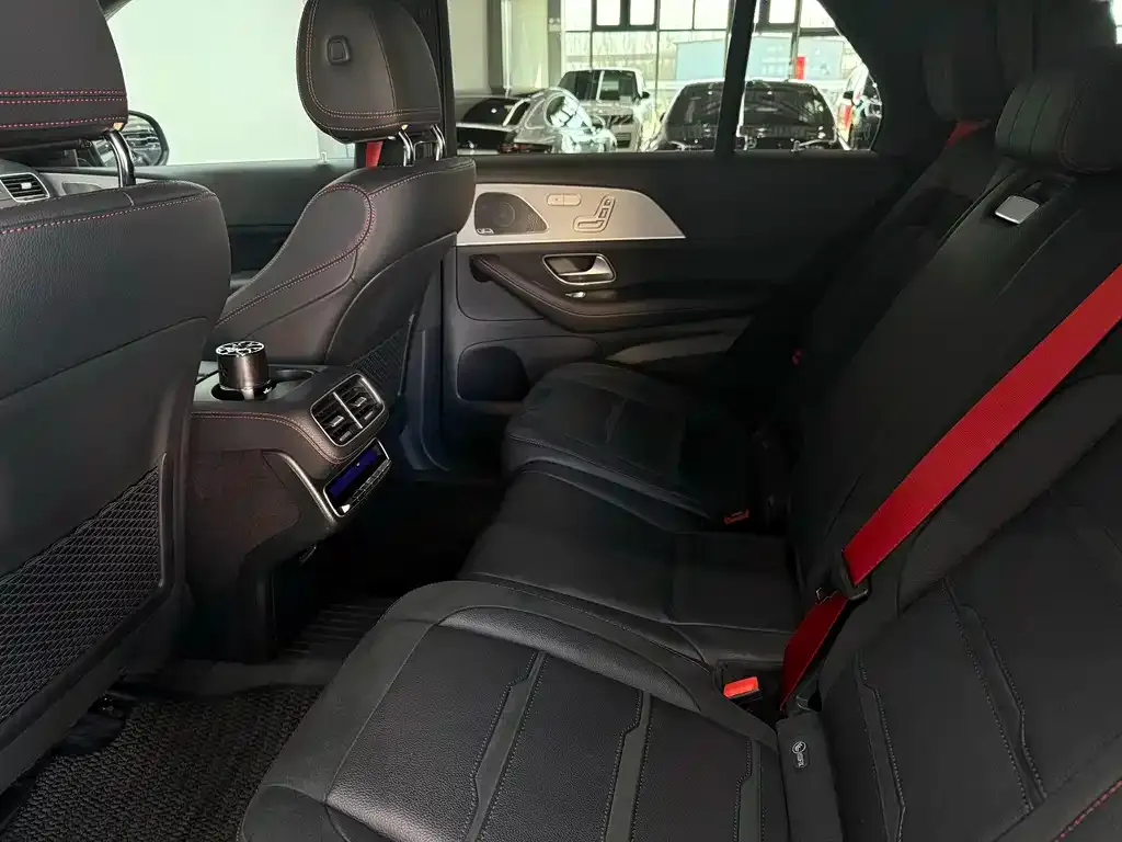 Mercedes-Benz GLE AMG — фото 10