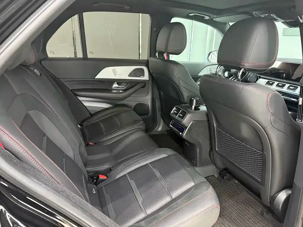 Mercedes-Benz GLE AMG — фото 7