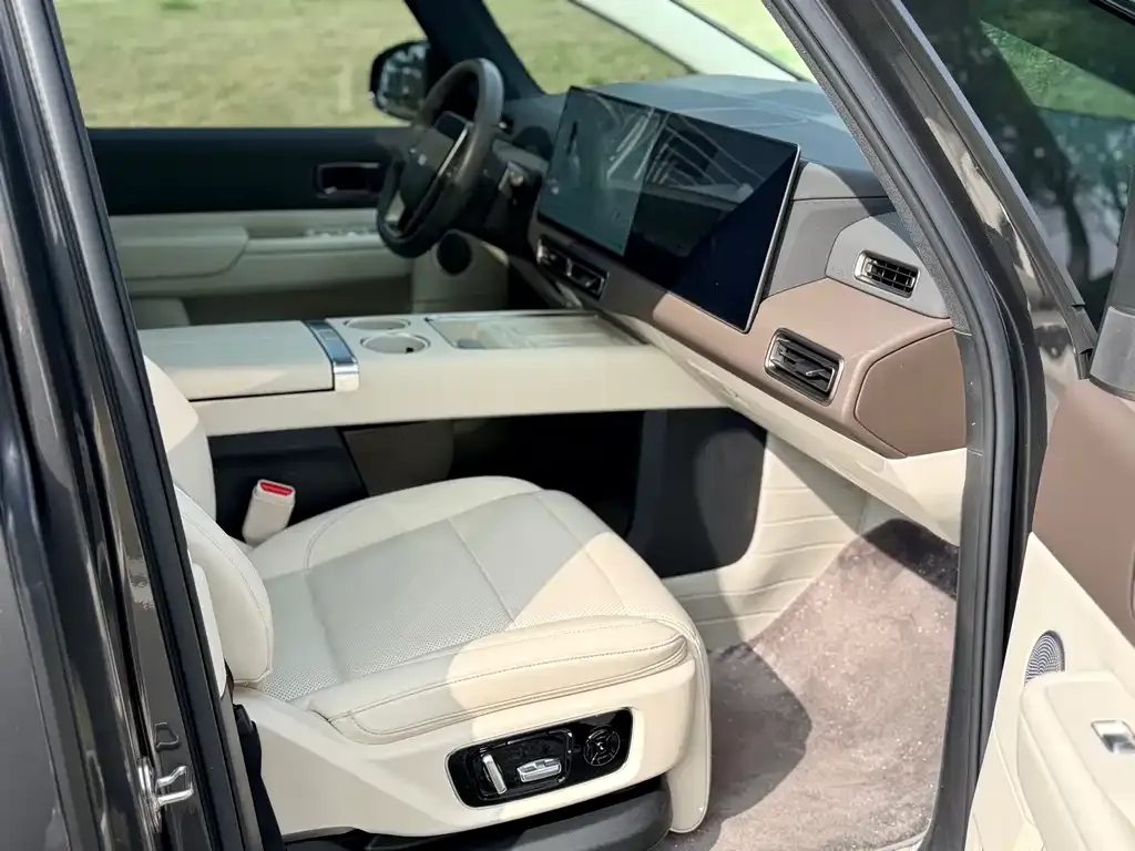 Li Auto MEGA 2024 из CN, фото 3