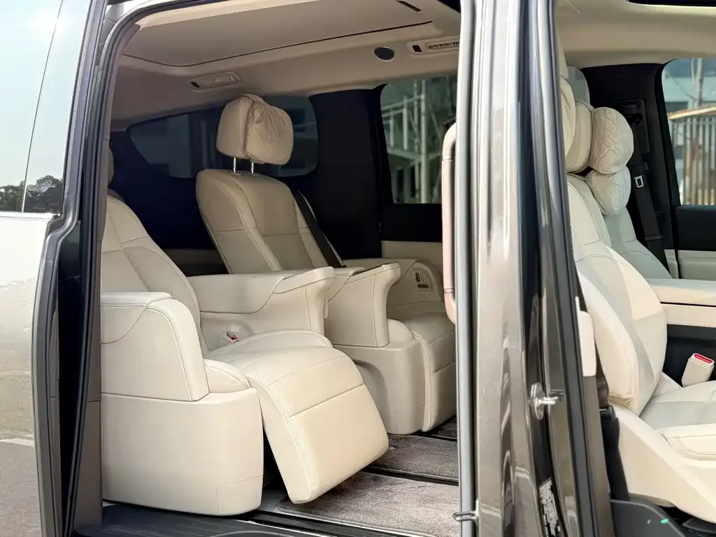 Li Auto MEGA 2024 из CN, фото 8