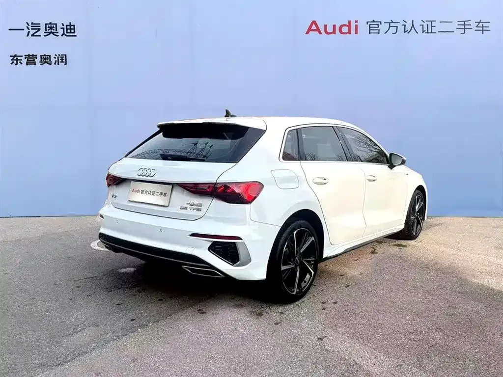 Audi A3 2024 из CN, фото 6