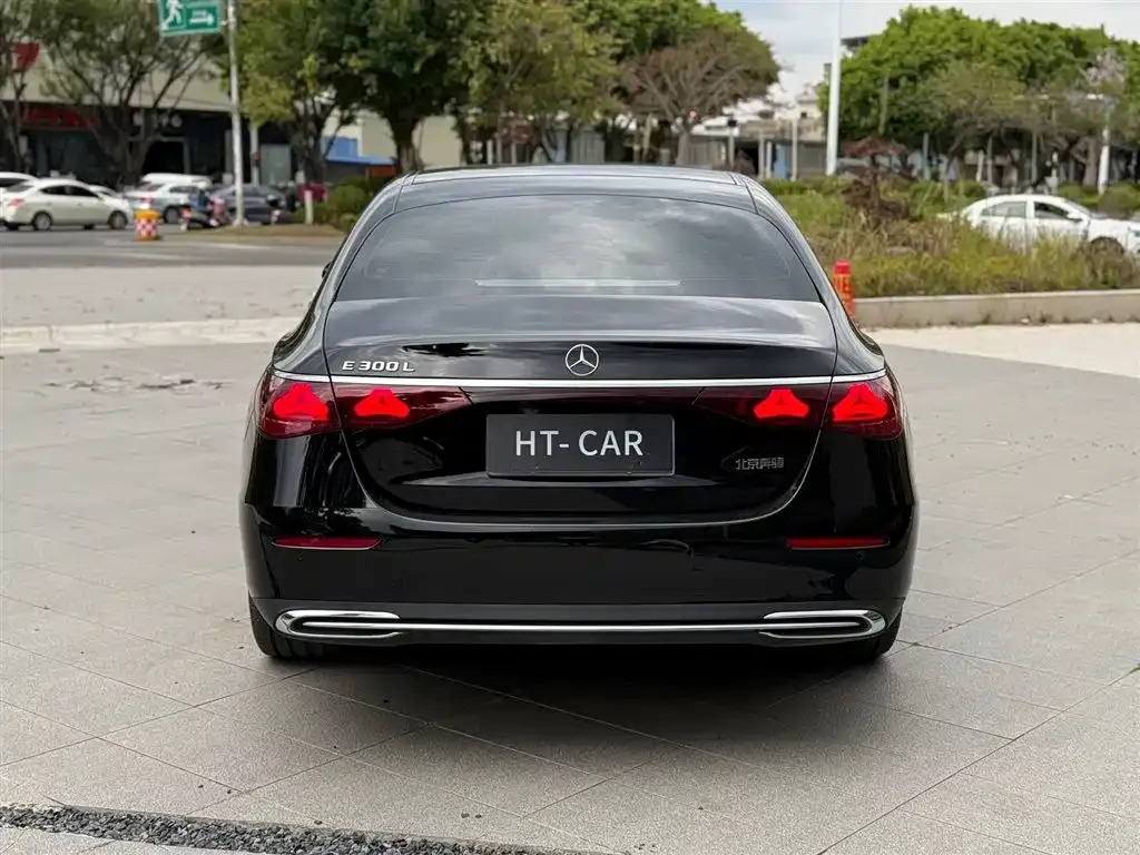 Mercedes-Benz E-Class 2024 из CN, фото 9
