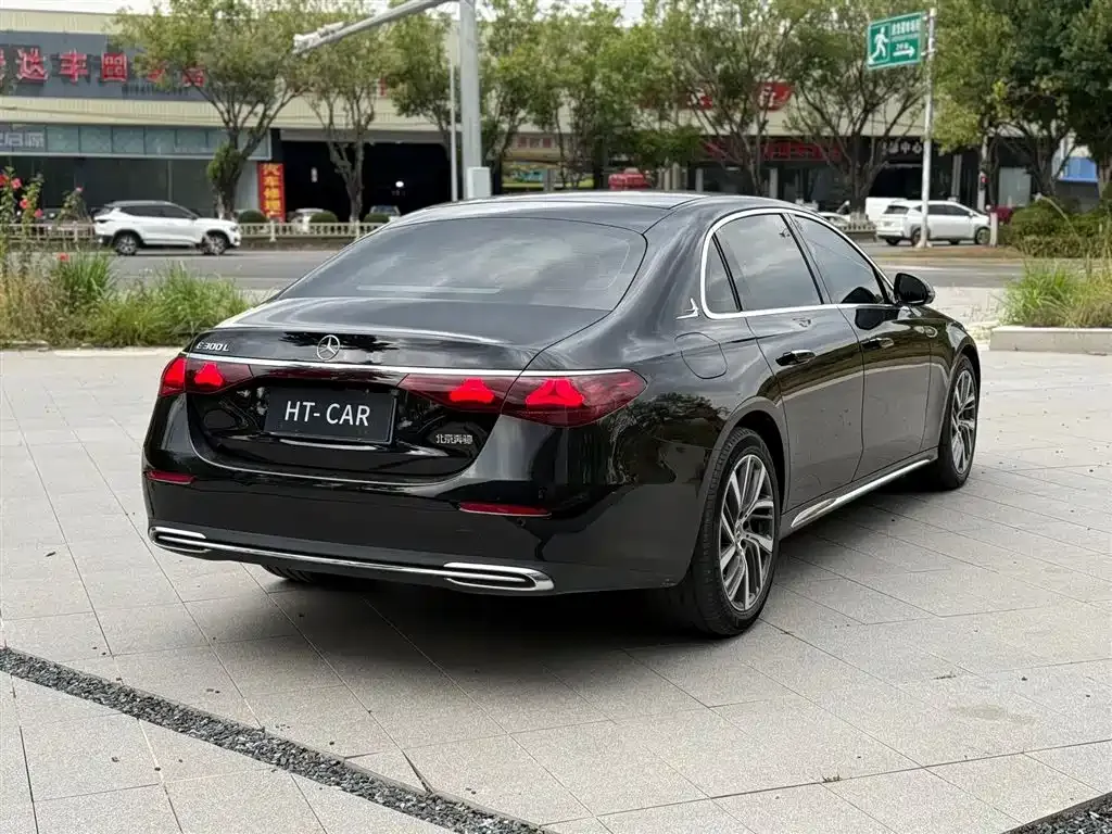 Mercedes-Benz E-Class 2024 из CN, фото 7
