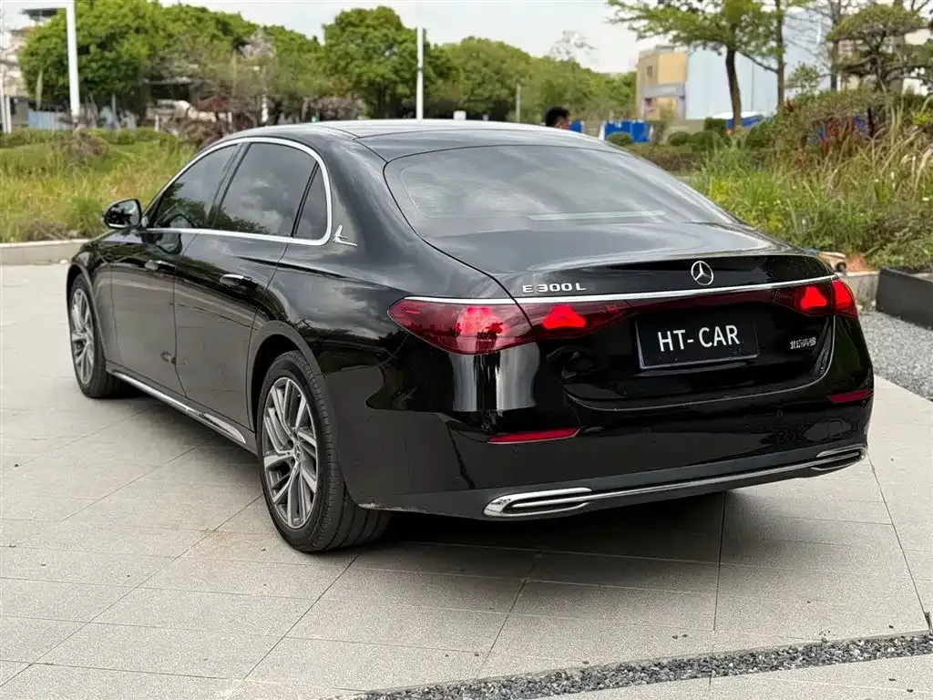 Mercedes-Benz E-Class 2024 из CN, фото 10
