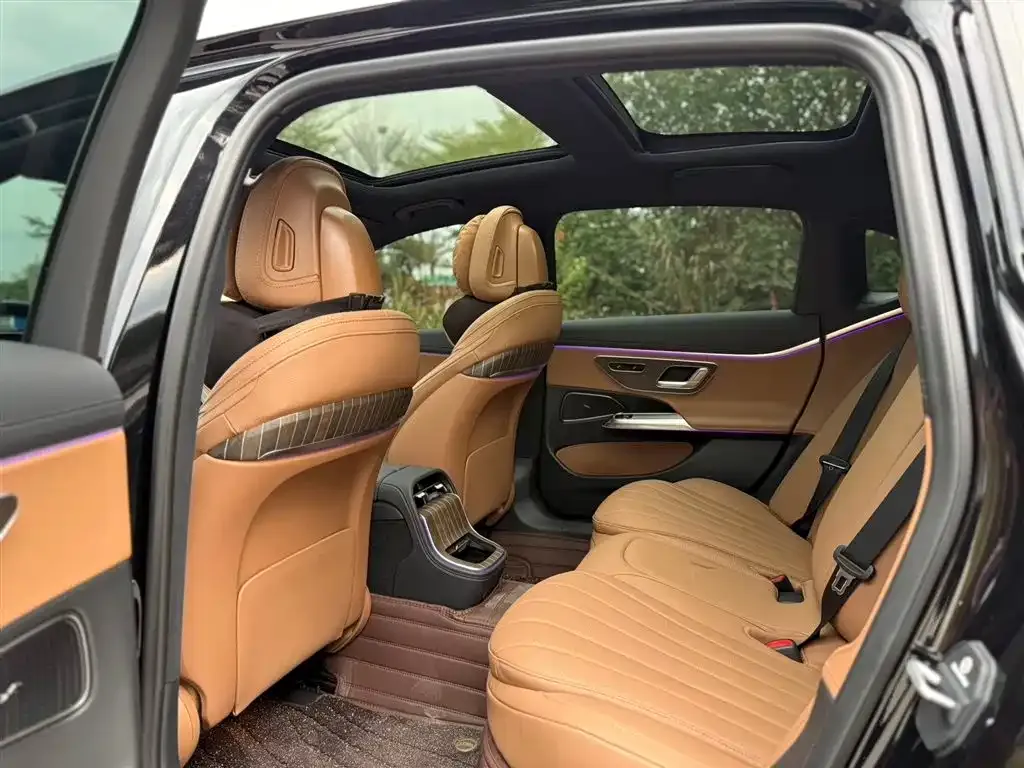 Mercedes-Benz E-Class 2024 из CN, фото 5