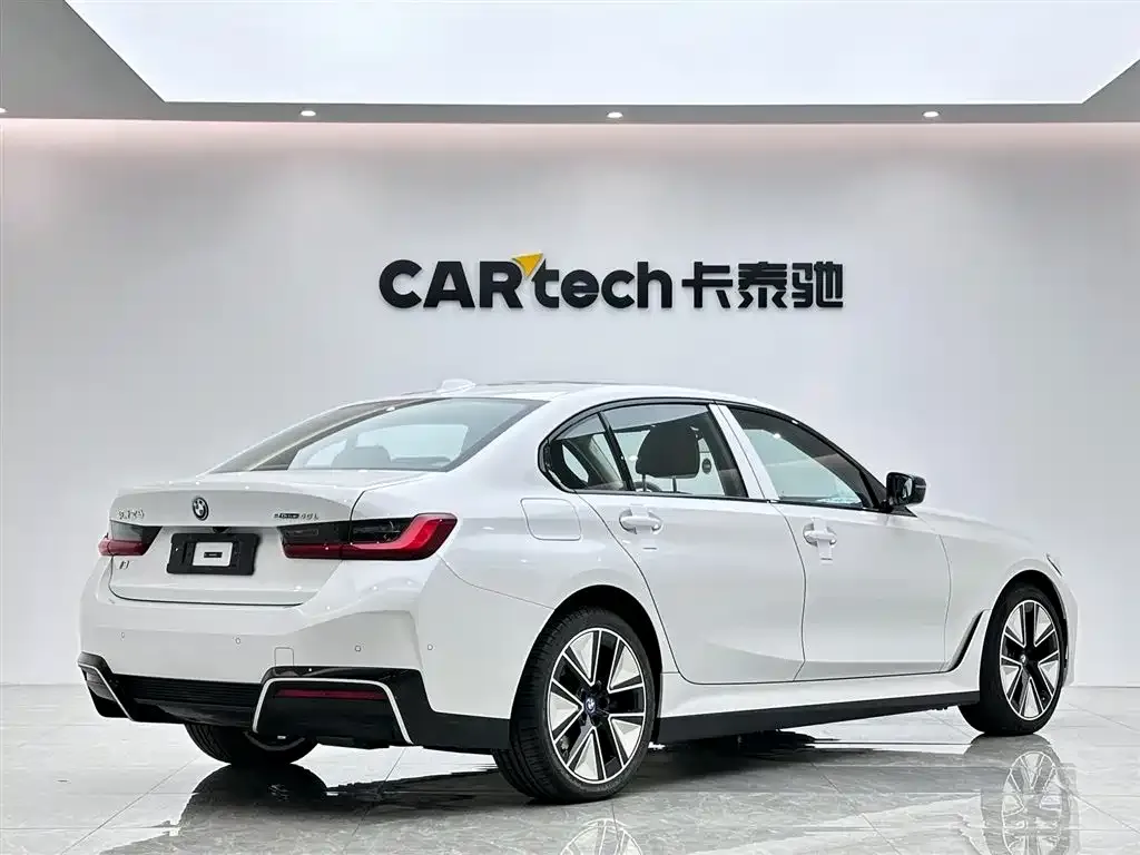 BMW i3 — фото 2