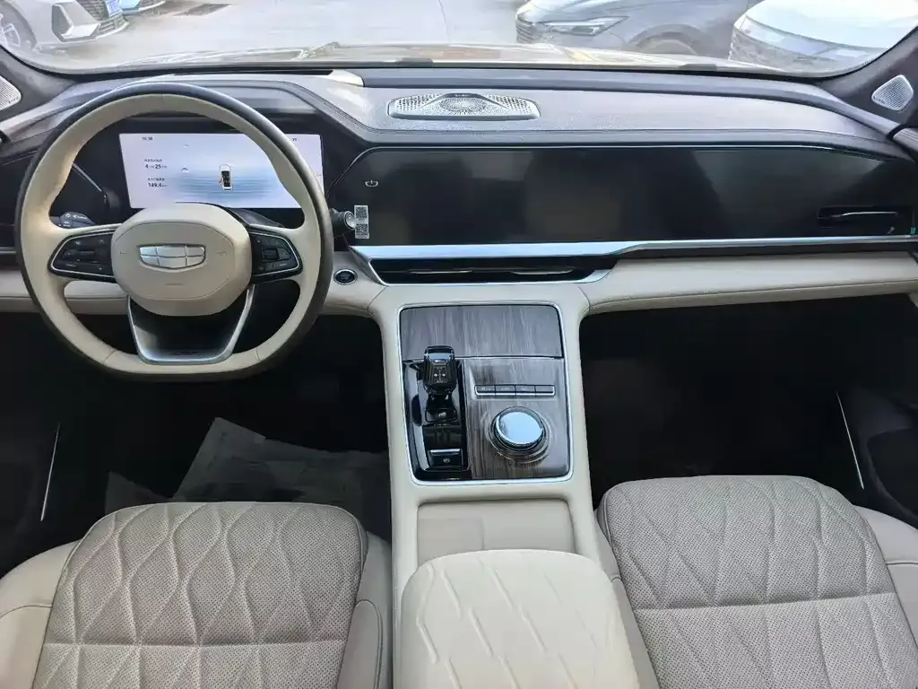 Geely Xingyue L 2025 из CN, фото 2