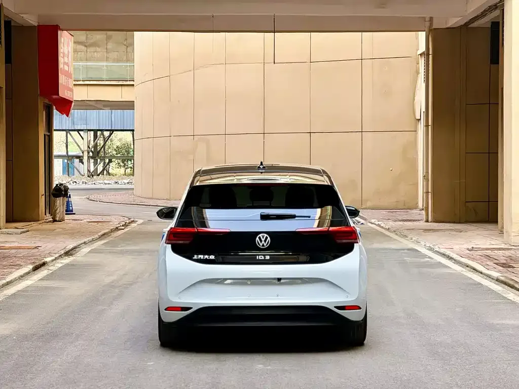 Volkswagen ID.3 2023 из CN, фото 10