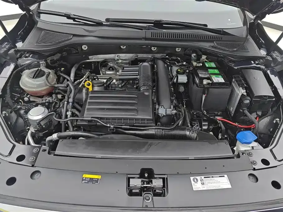 Volkswagen Passat 2021 из CN, фото 10