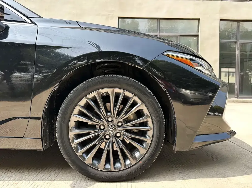Toyota Avalon 2021 из CN, фото 8
