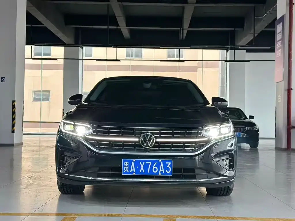 Volkswagen Passat — фото 4