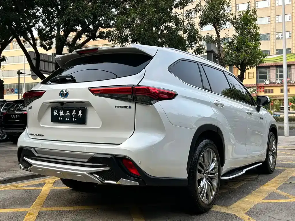 Toyota Highlander 2022 из CN, фото 9